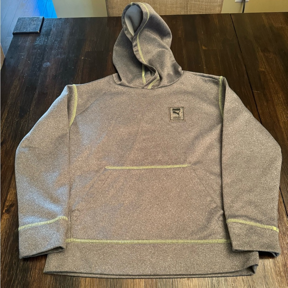 NWOT Boys Gray Puma Hoodie Size Medium 10-12